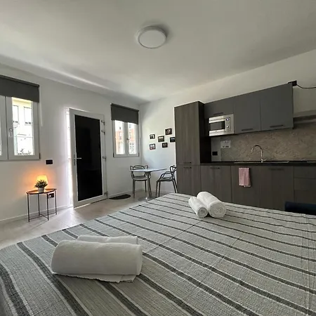 Aparthotel Corridoni33 - Immobili E Soluzioni Rent *